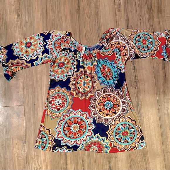 Beautiful hippie style top by cezanne! - Picture 2 of 8